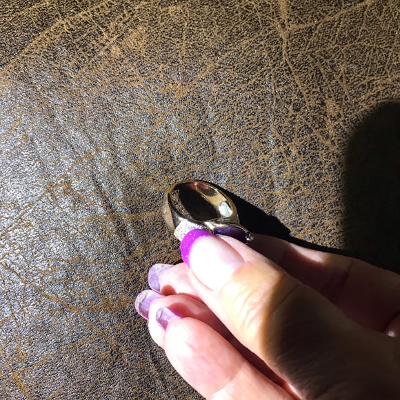 Ring - Picture 7 of 7